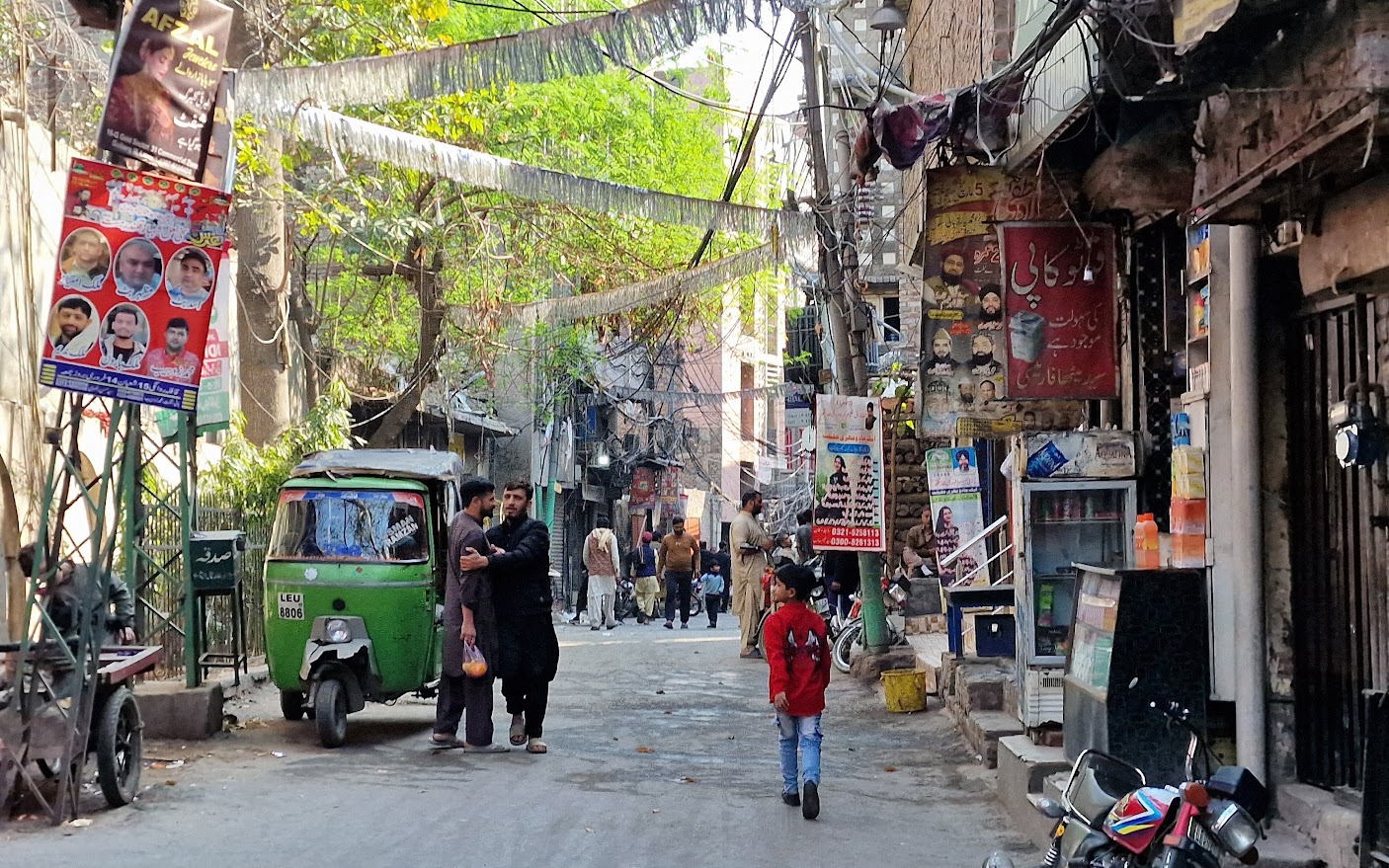 pkz25 _ freddy naegels _ lahore oude stad.jpg